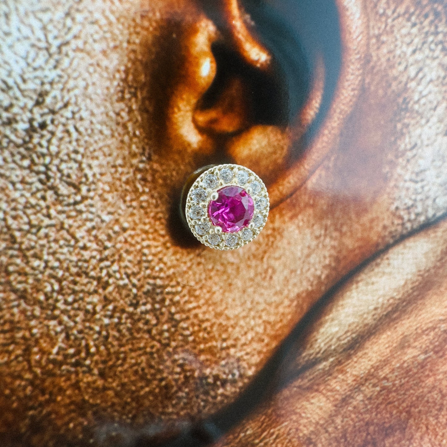 The Crimson Crown - Scarlet Earrings