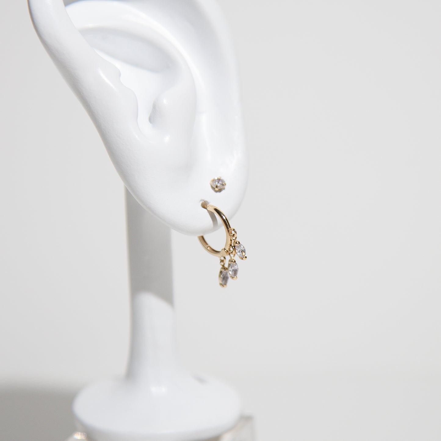 La Elegancia Earrings